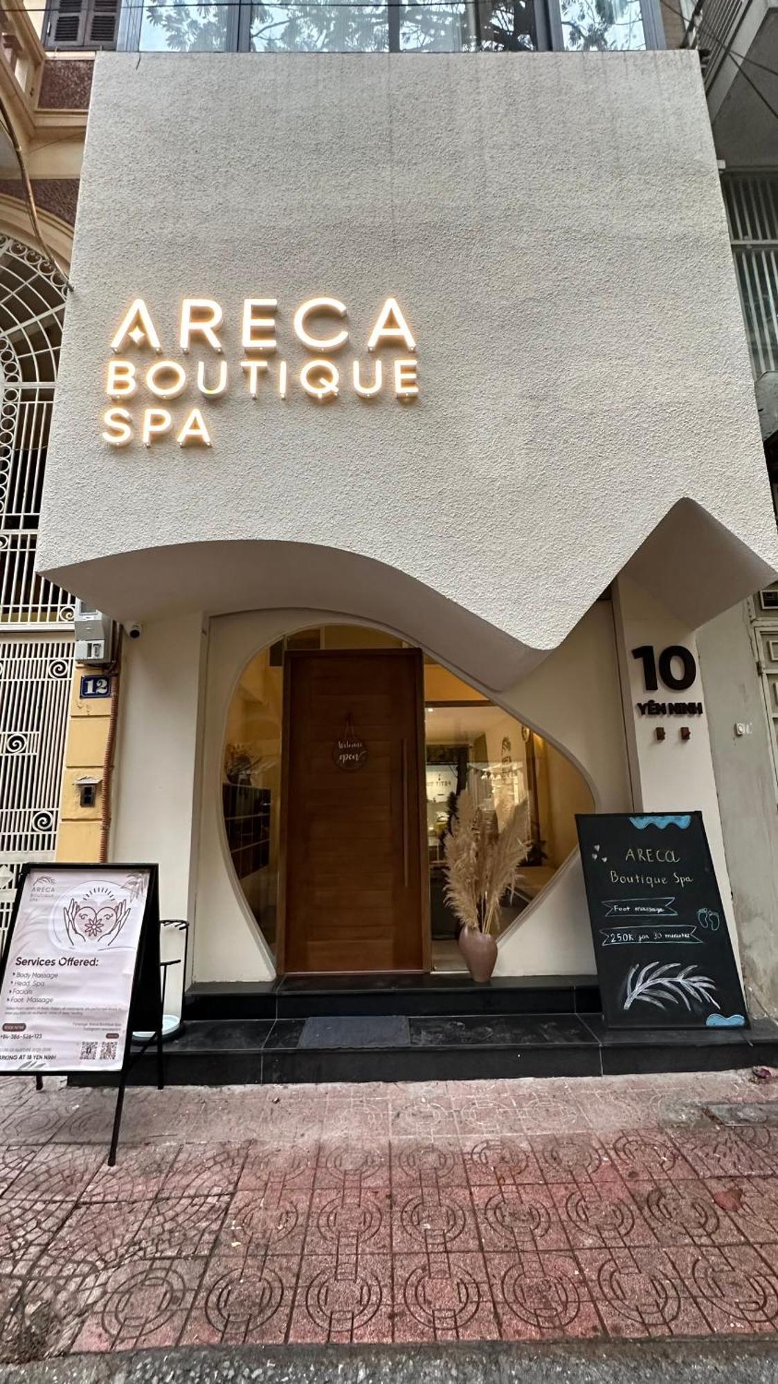 Areca Luxury Homestay & Spa Ba Dinh Hanoï Extérieur photo